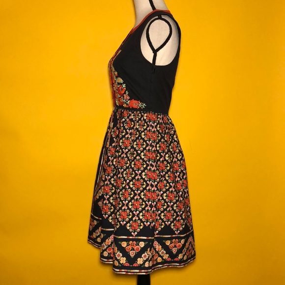 🟠 ModCloth 🟠 embroidered knee length dress - Picture 2 of 11